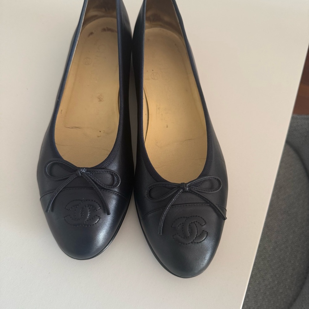 CHANEL Navy Ballerina flats Navy size 10